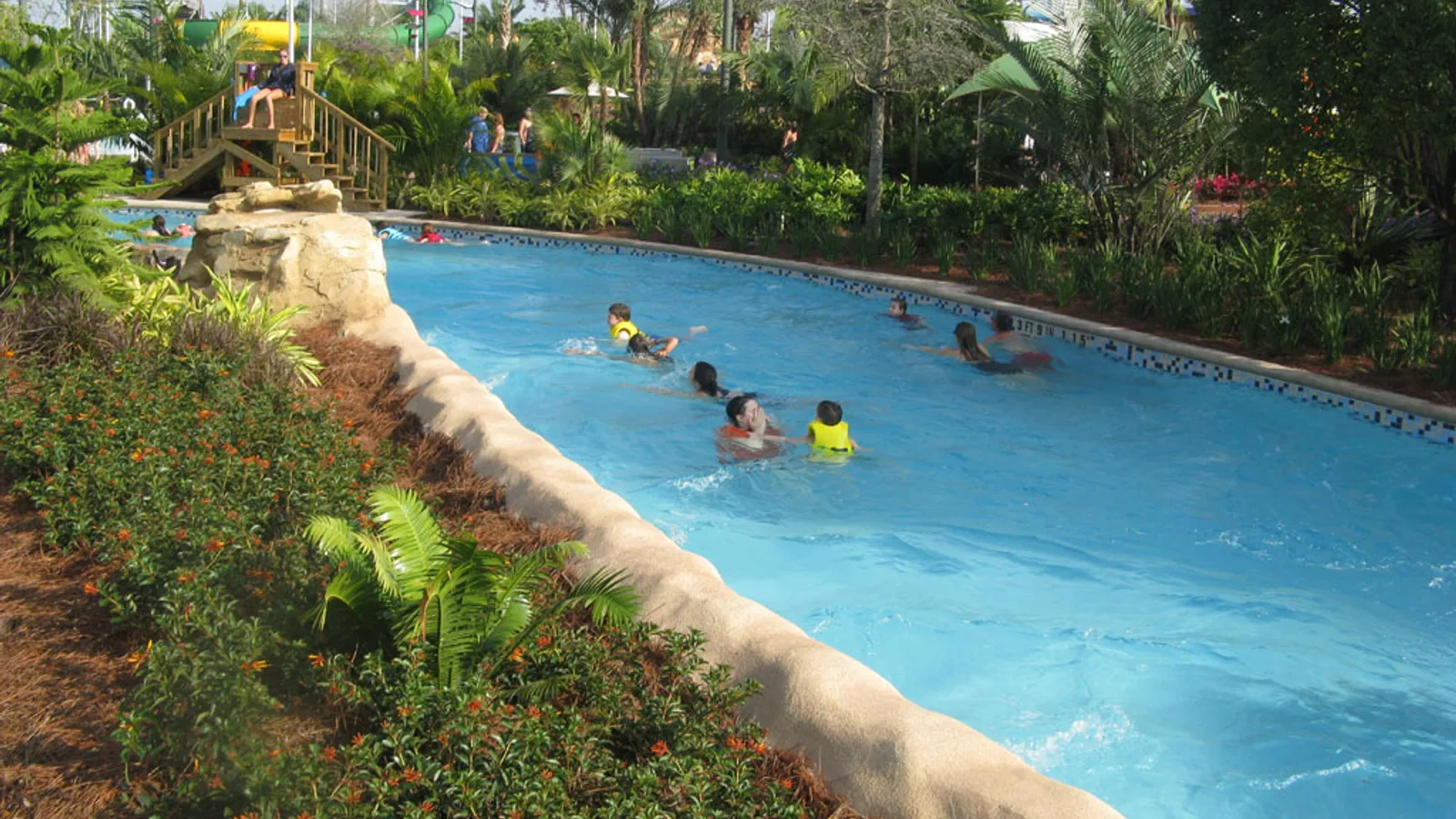 Roa’s Rapids at Aquatica Orlando