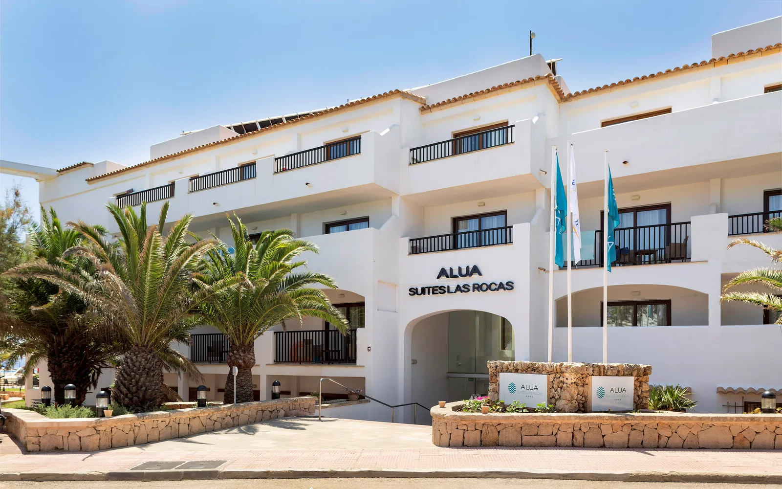 Alua Suites Las Rocas in Cala d’Or, Mallorca, property overview.