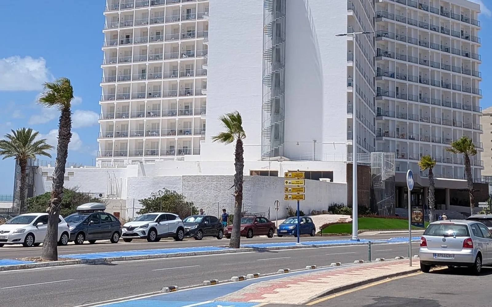 AluaSun Doblemar in La Manga del Mar Menor, property overview.