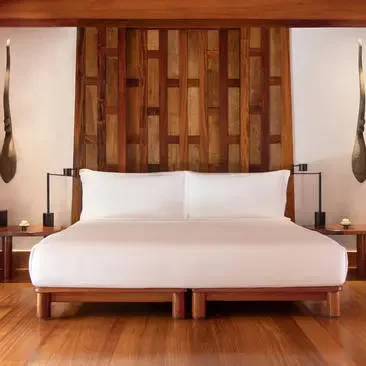 Principal pavilion bedroom at Amanpuri