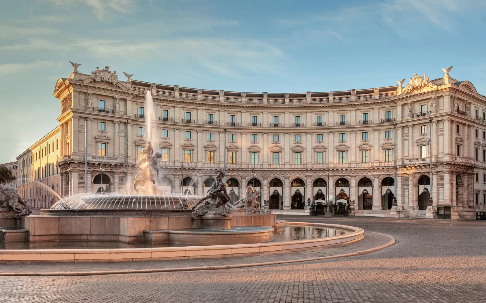 Anantara Palazzo Naiadi Rome Hotel in Rome, official property photography.