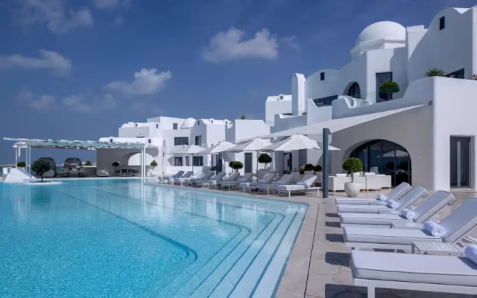 Anantara Santorini Abu Dhabi Retreat in Abu Dhabi, official property photography.