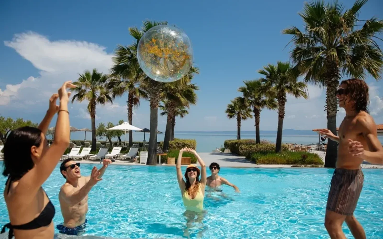 Luxury hotel in Hanioti