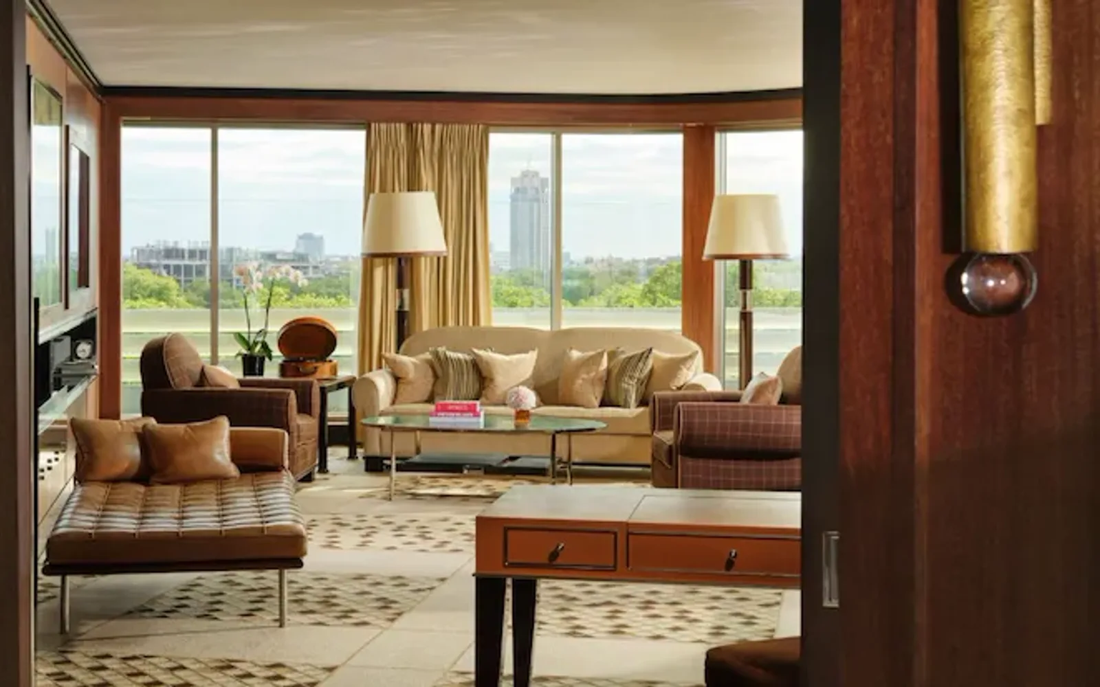 The Penthouse terrace suite in eventing light at 45 Park Lane
