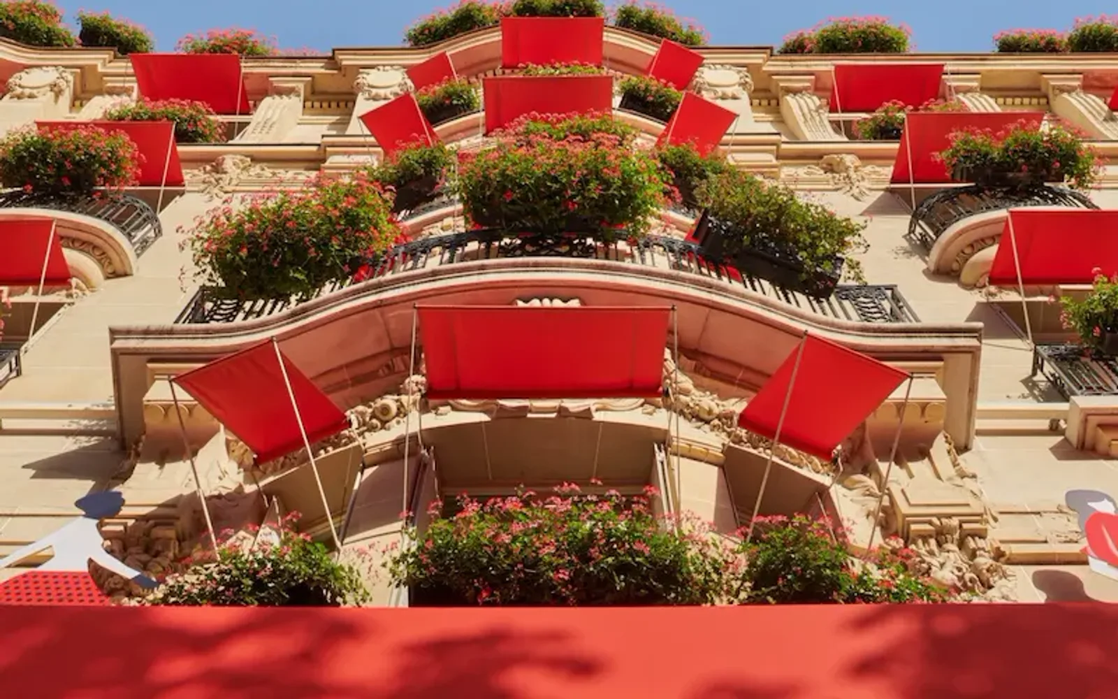 Hôtel Plaza Athénée in Paris.