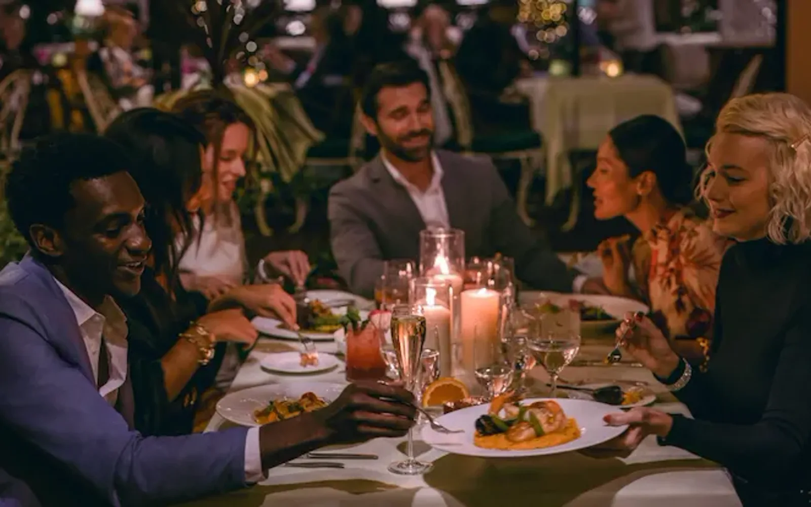 Dining in the Polo Lounge, The Beverly Hills Hotel, Beverly Hills