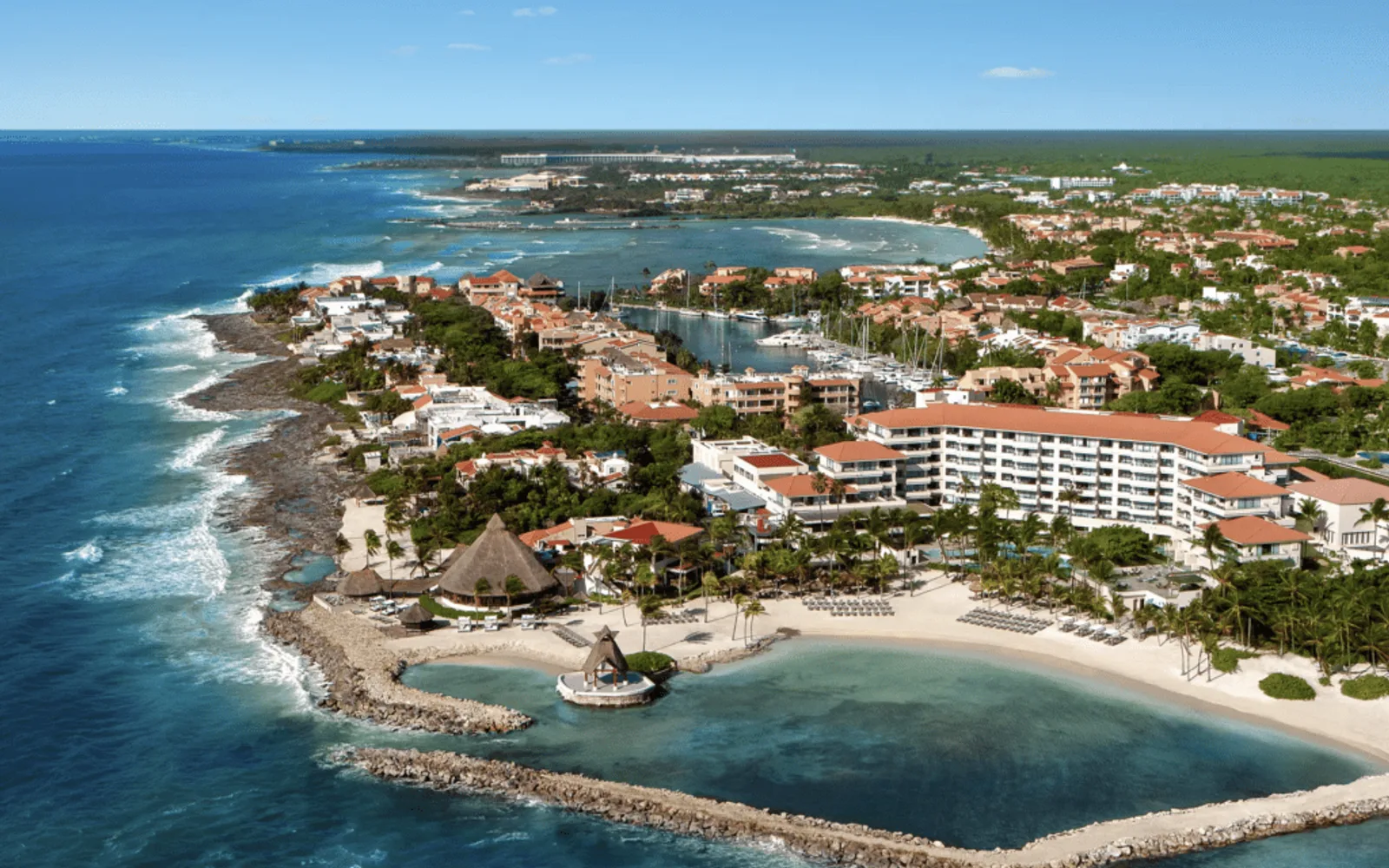 Dreams Aventuras Riviera Maya in Puerto Aventuras, Riviera Maya, resort detail.