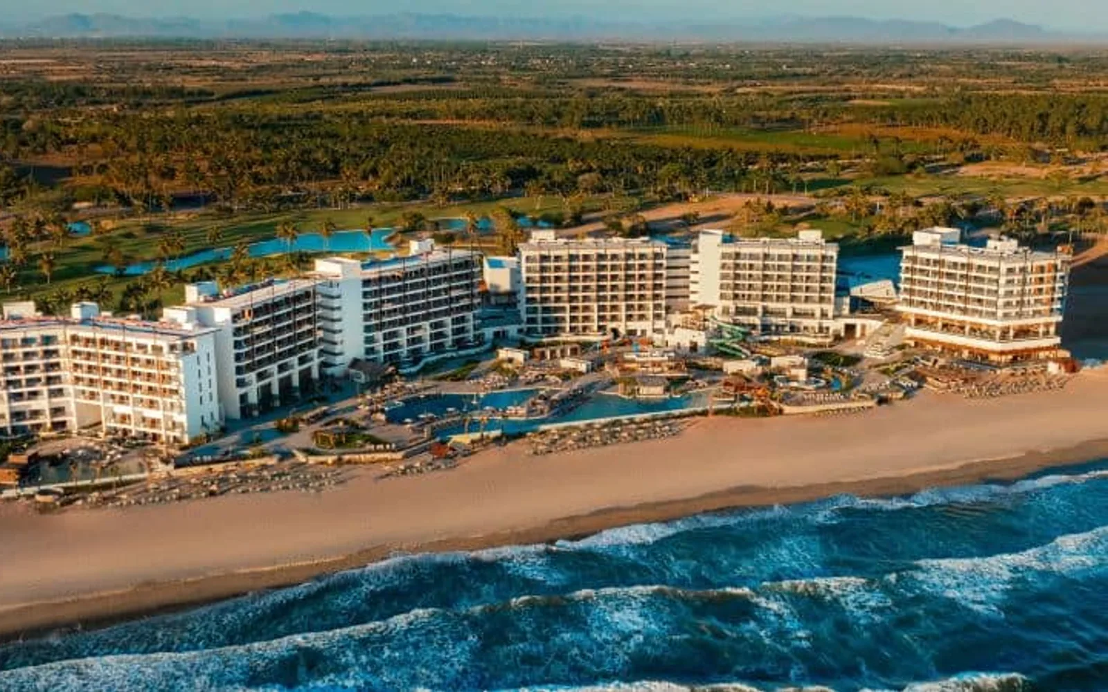 Dreams Estrella del Mar Mazatlán Golf & Spa Resort in Mazatlán, resort detail.
