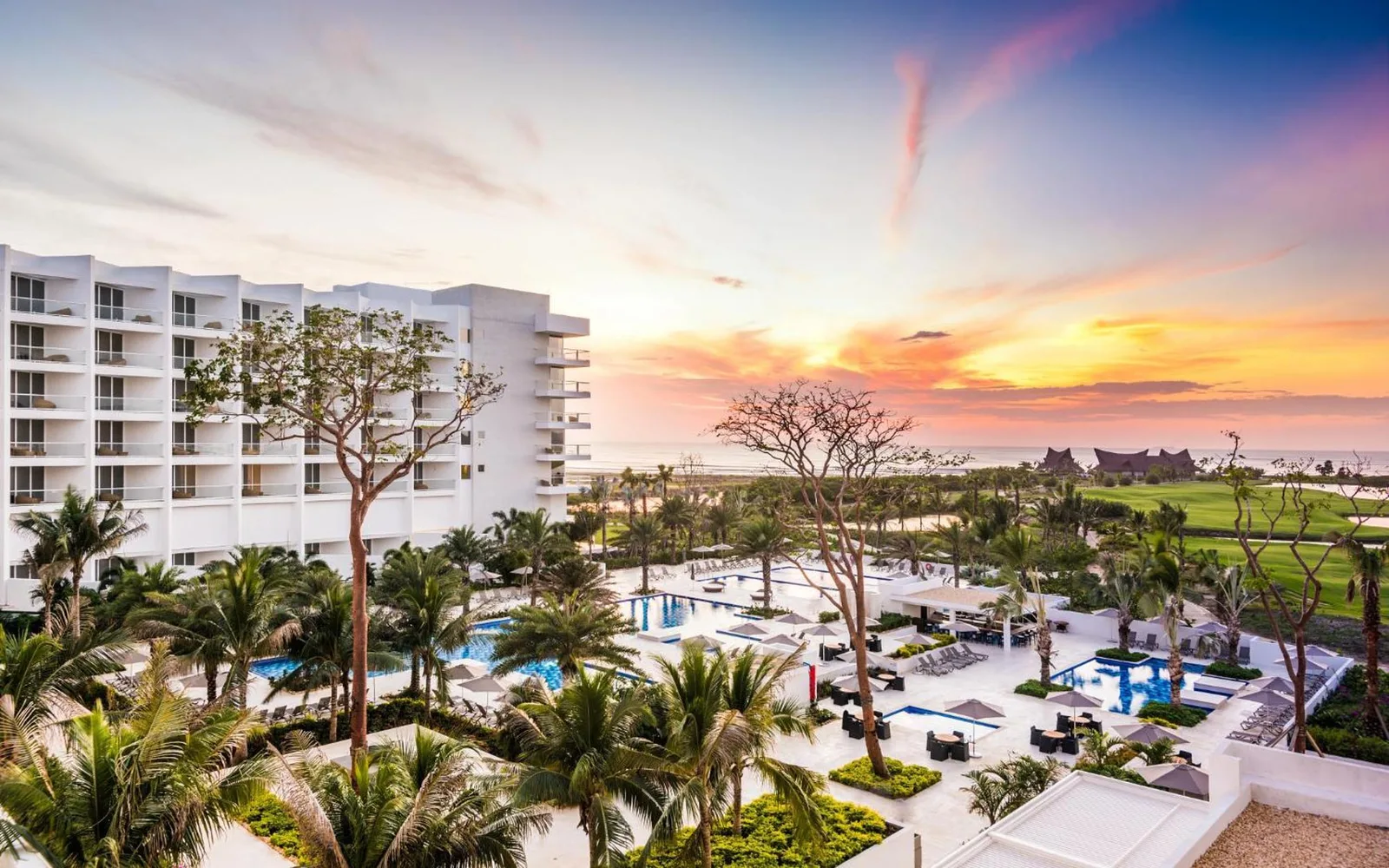 Dreams Karibana Cartagena Golf & Spa Resort in Cartagena, resort detail.
