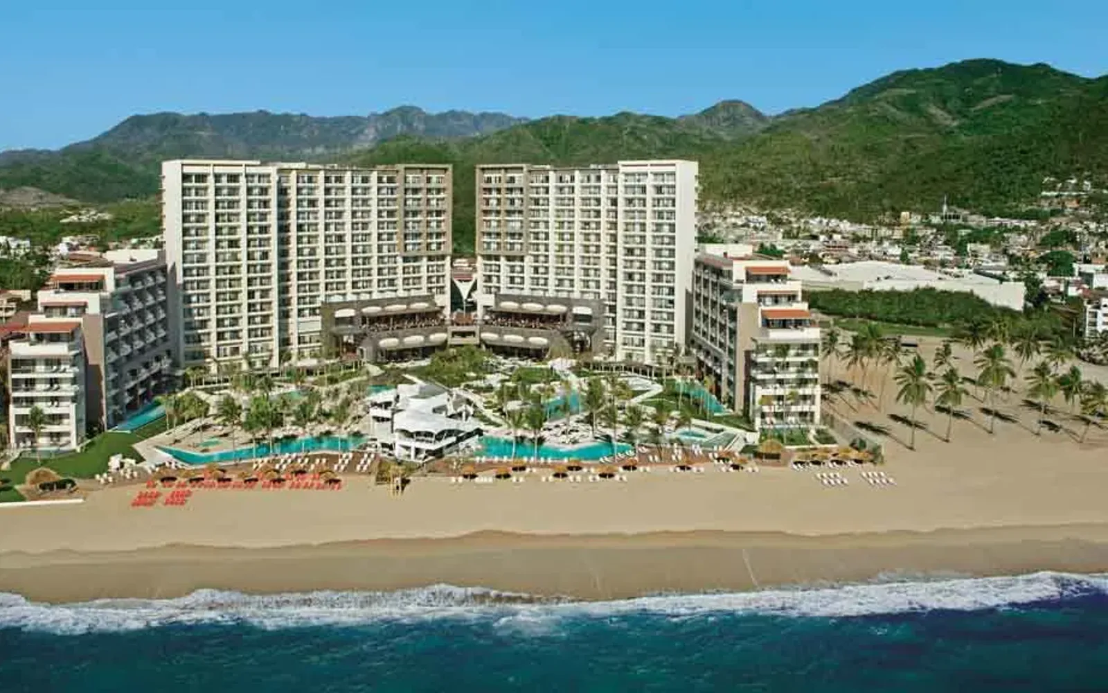 Dreams Vallarta Bay Resort & Spa in Puerto Vallarta, resort detail.