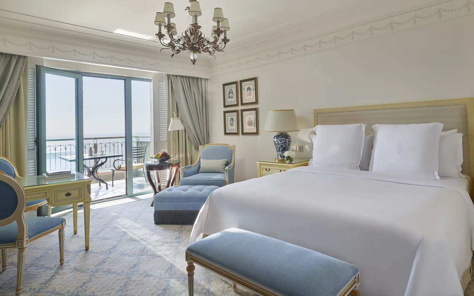 Four Seasons Hotel Alexandria at San Stefano, Egypt, official Four Seasons photography for the dining section.