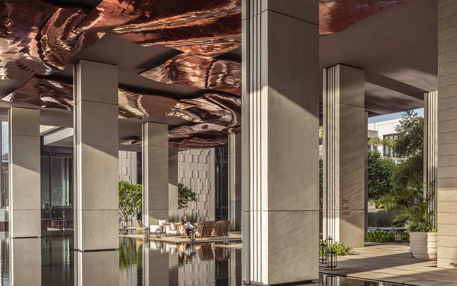 Four Seasons Hotel Bangkok At Chao Phraya River, official Four Seasons photography for the dining section.