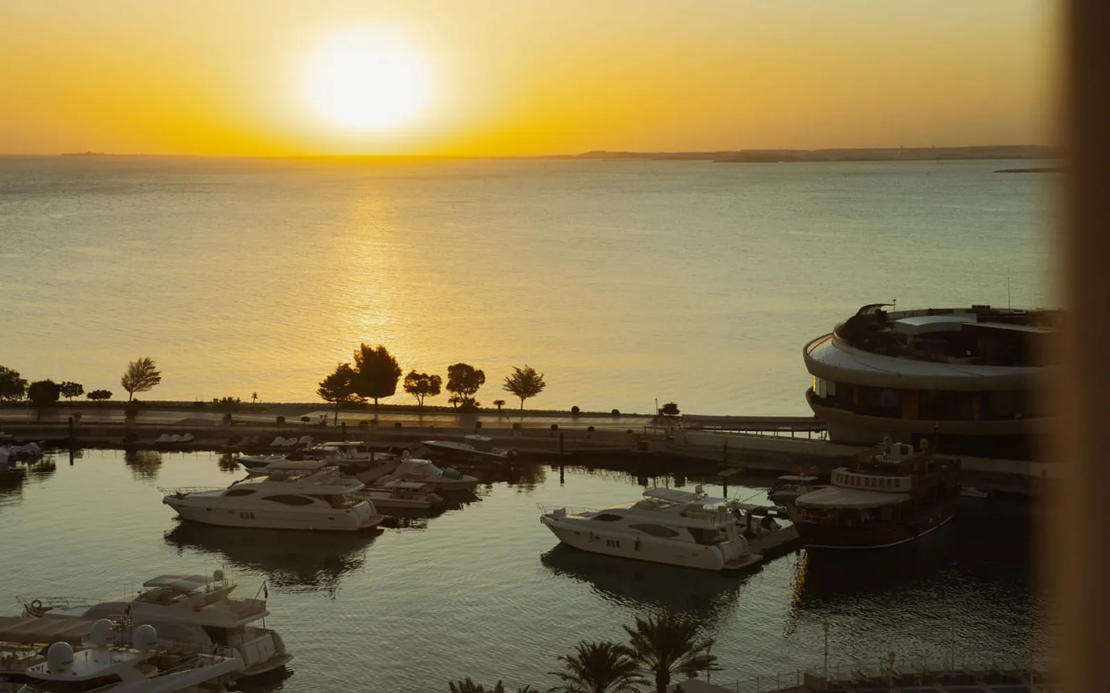 Four Seasons Hotel Doha, official Four Seasons photography for the overview section.