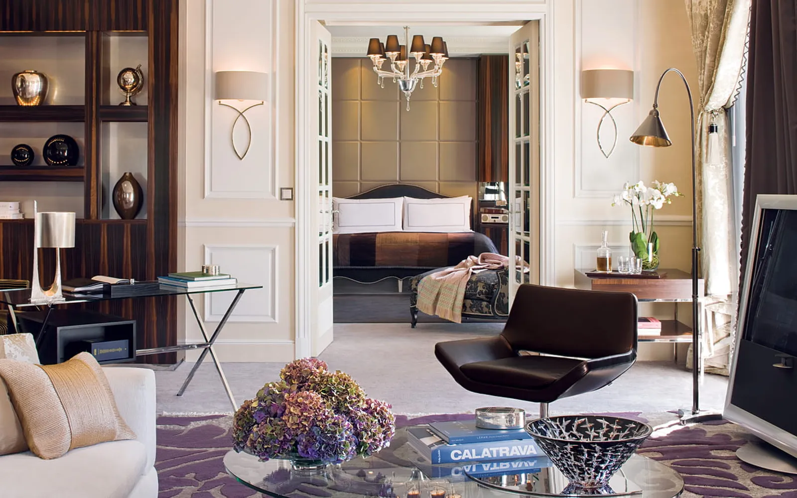 Four Seasons Hotel des Bergues Geneva, official Four Seasons photography for the dining section.