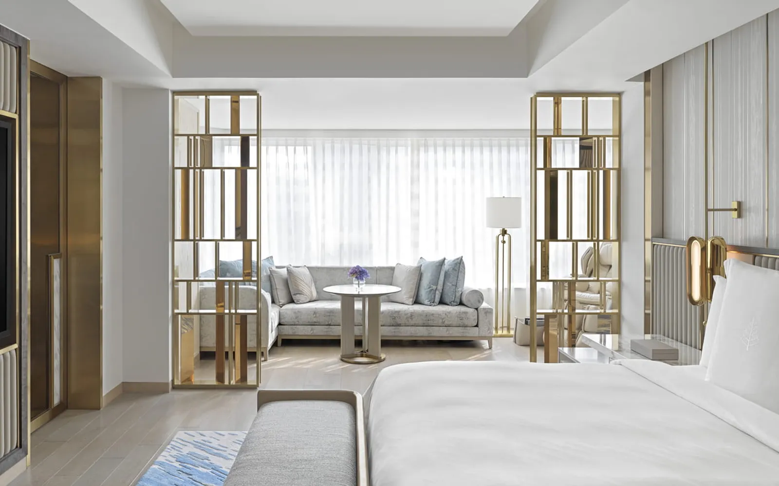 The Grand Suites at Four Seasons, official Four Seasons photography for the accommodation section.