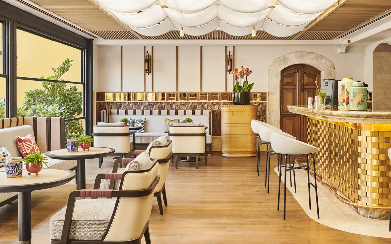 Four Seasons Hotel Istanbul at Sultanahmet, official Four Seasons photography for the hero section.