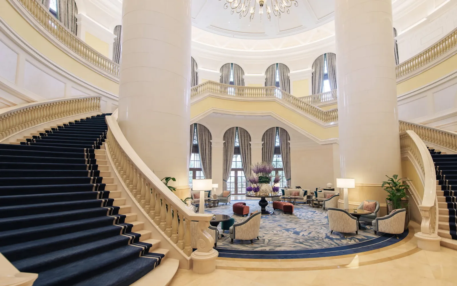 Four Seasons Hotel Macao, official Four Seasons photography for the overview section.