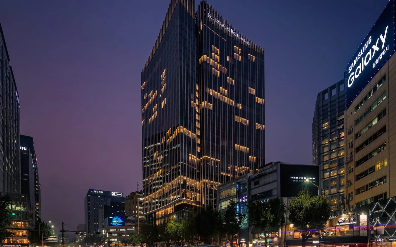 Four Seasons Hotel Seoul, official Four Seasons photography for the hero section.