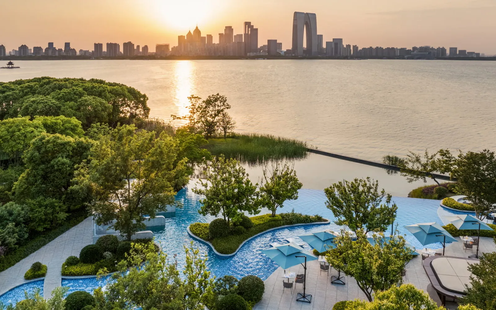 Four Seasons Hotel Suzhou, official Four Seasons photography for the overview section.