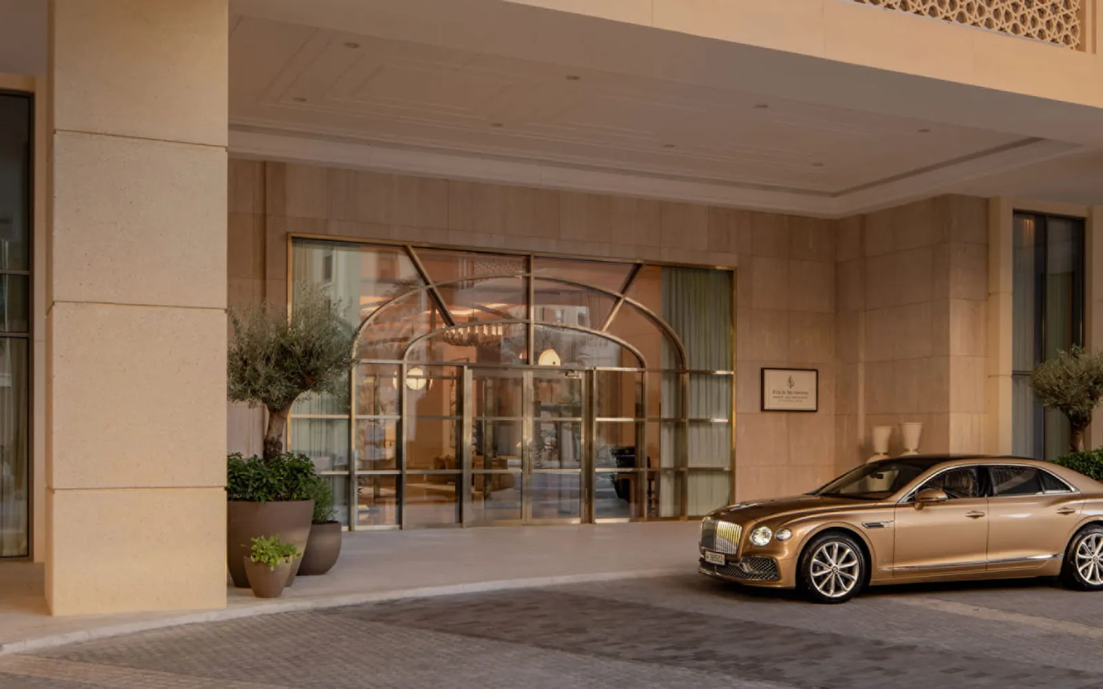 Four Seasons Resort and Residences The Pearl-Qatar, official Four Seasons photography for the hero section.
