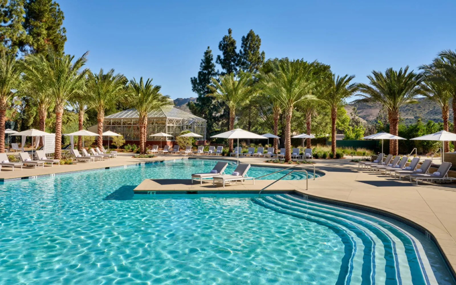 Four Seasons Hotel Westlake Village, official Four Seasons photography for the dining section.