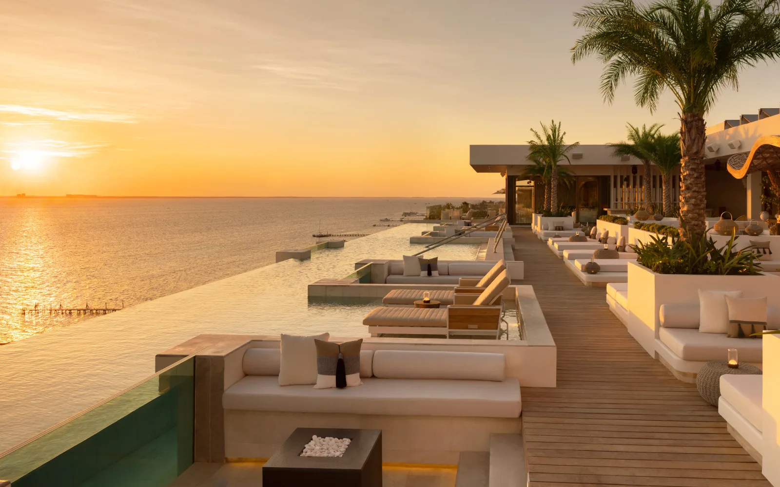 Impression Isla Mujeres by Secrets in Isla Mujeres, resort detail.