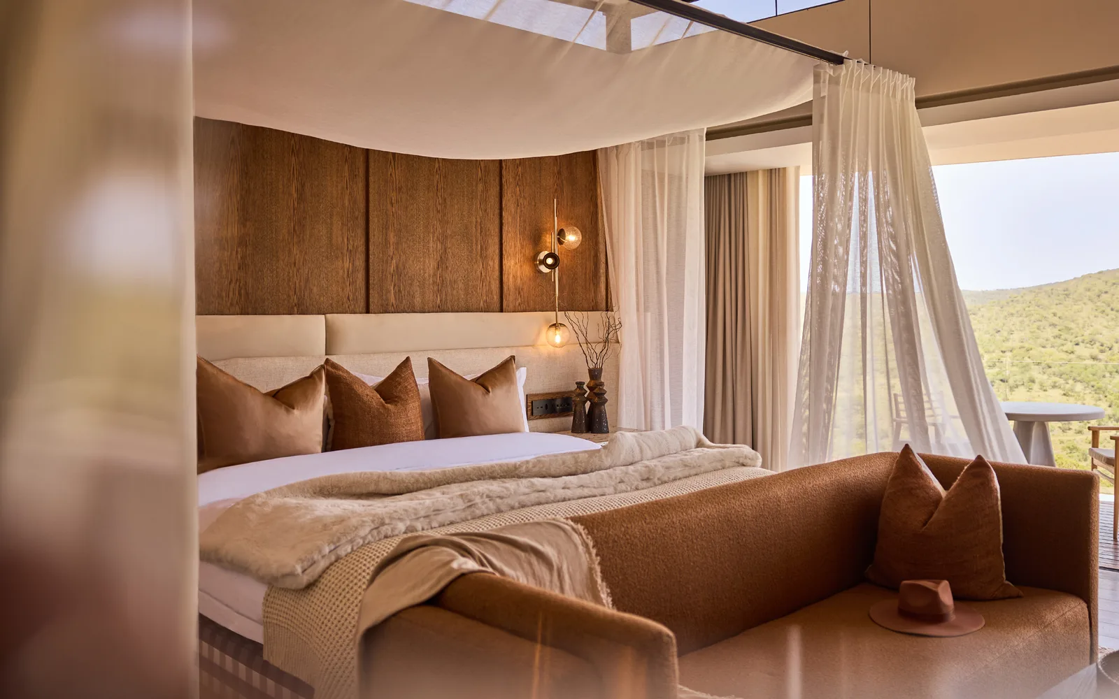 Bedroom in a Royal Residence at Jumeirah Thanda Safari