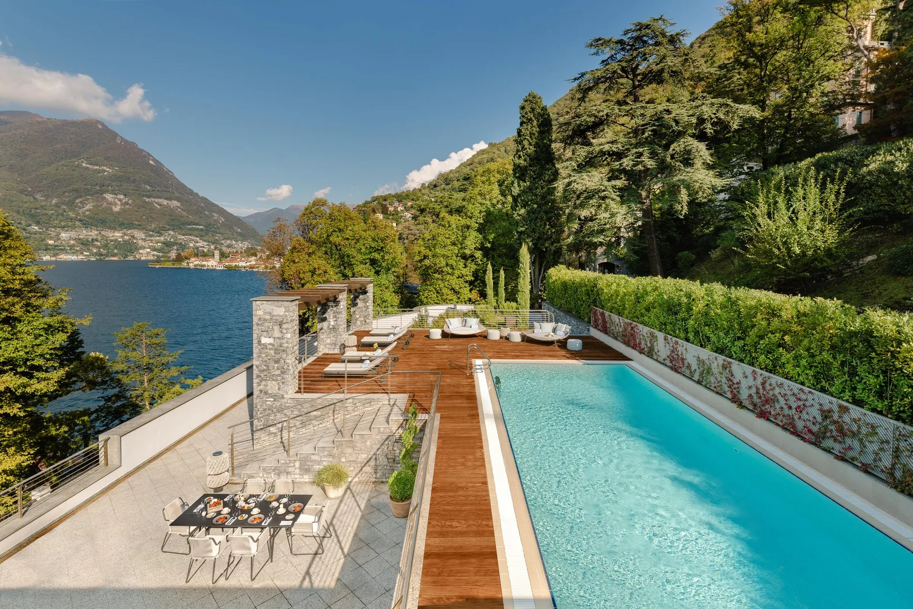 Lake Como and surrounding mountains
