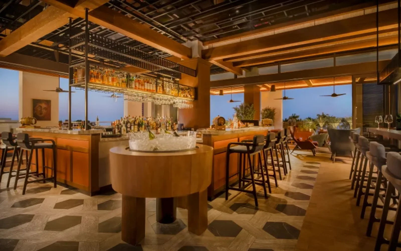 Essenza Bar interior at Mandarin Oriental, Muscat