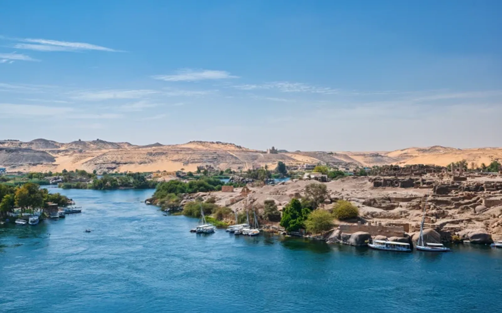 Exterior view overlooking the Nile at Old Cataract, Aswan.