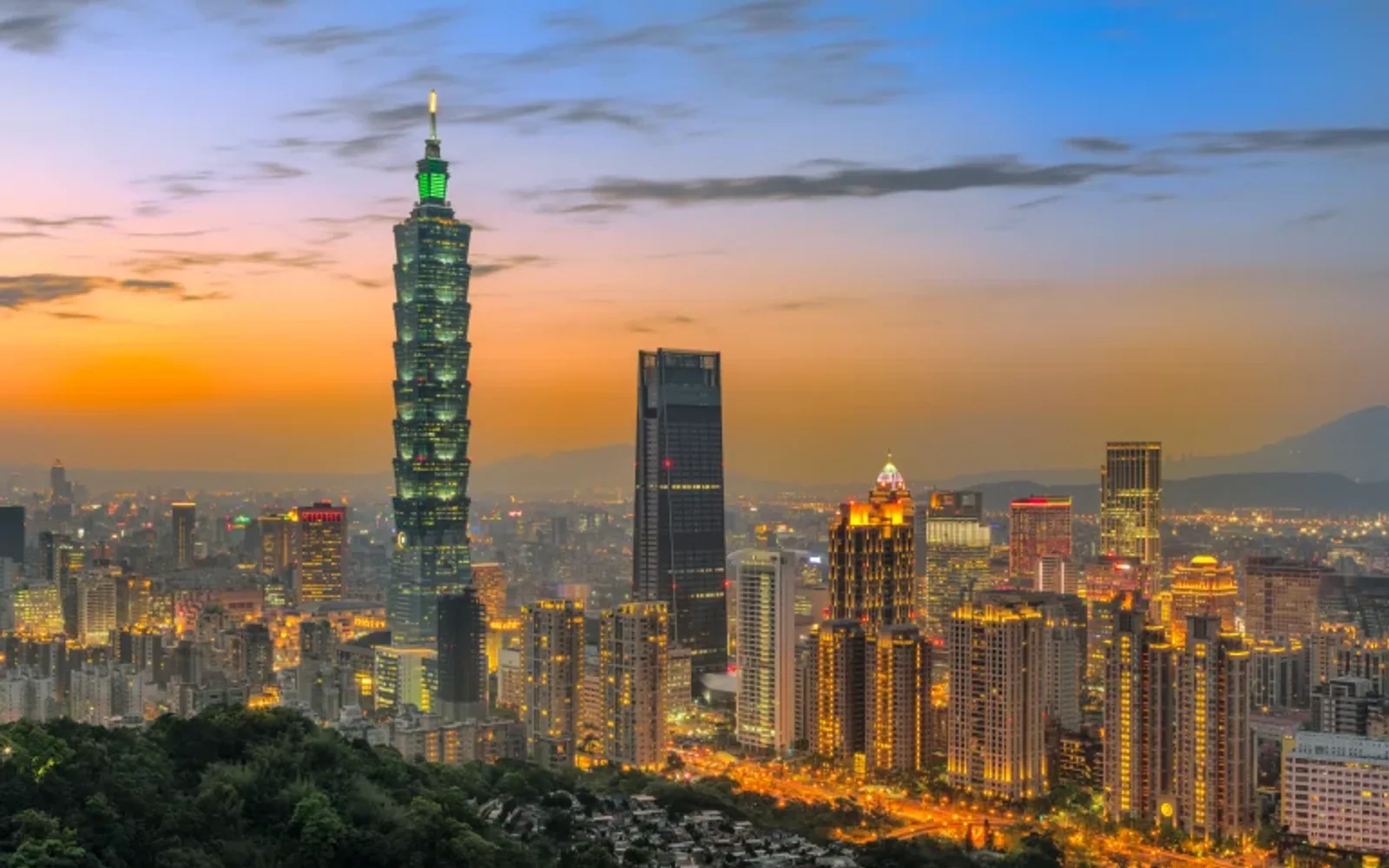 Taipei at dusk