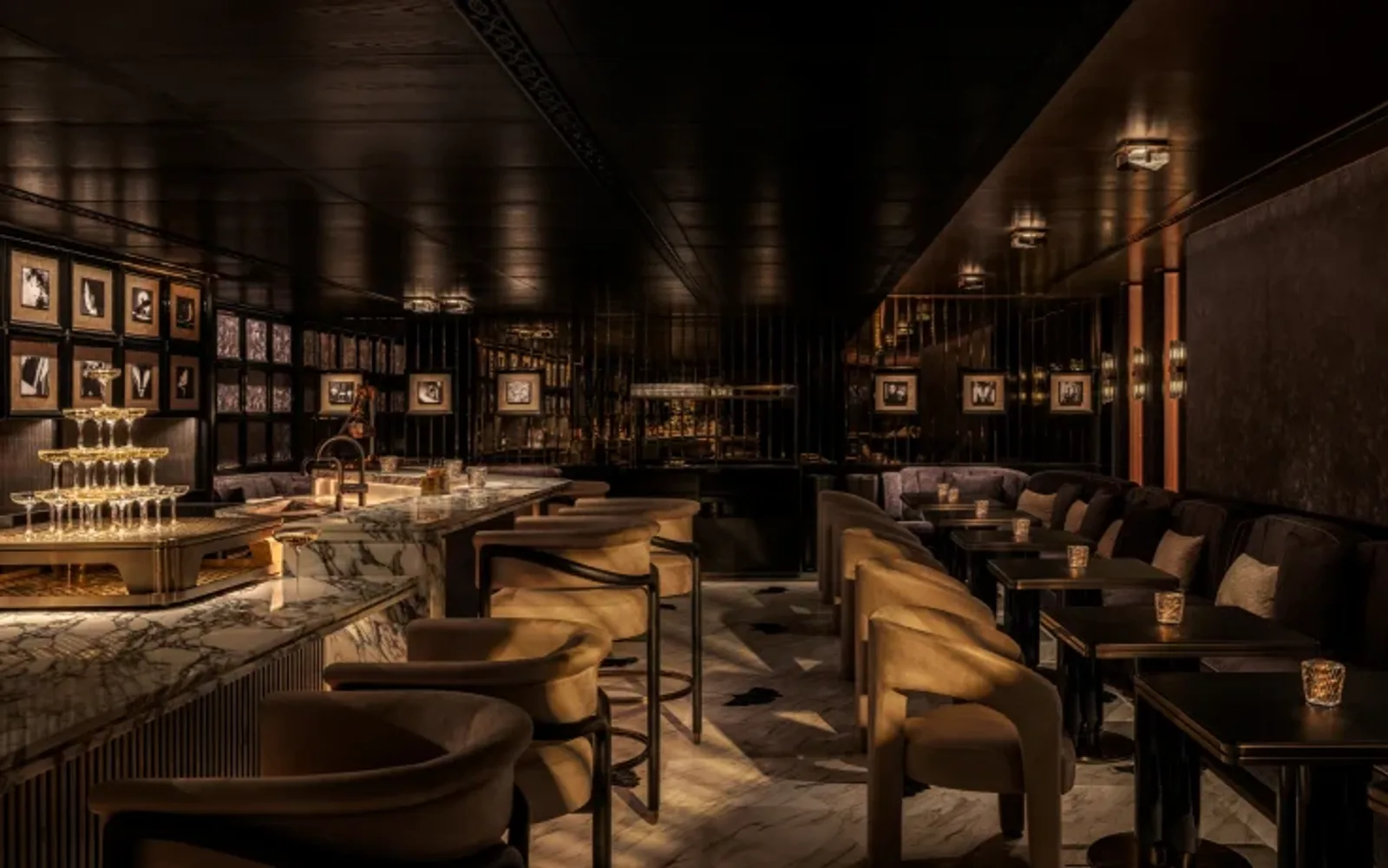 BLANC DE NOIRS Interior at Mandarin Oriental The Landmark, Hong Kong