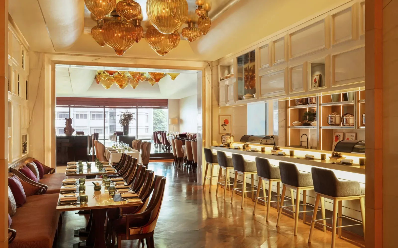 Raffles Jakarta restaurant