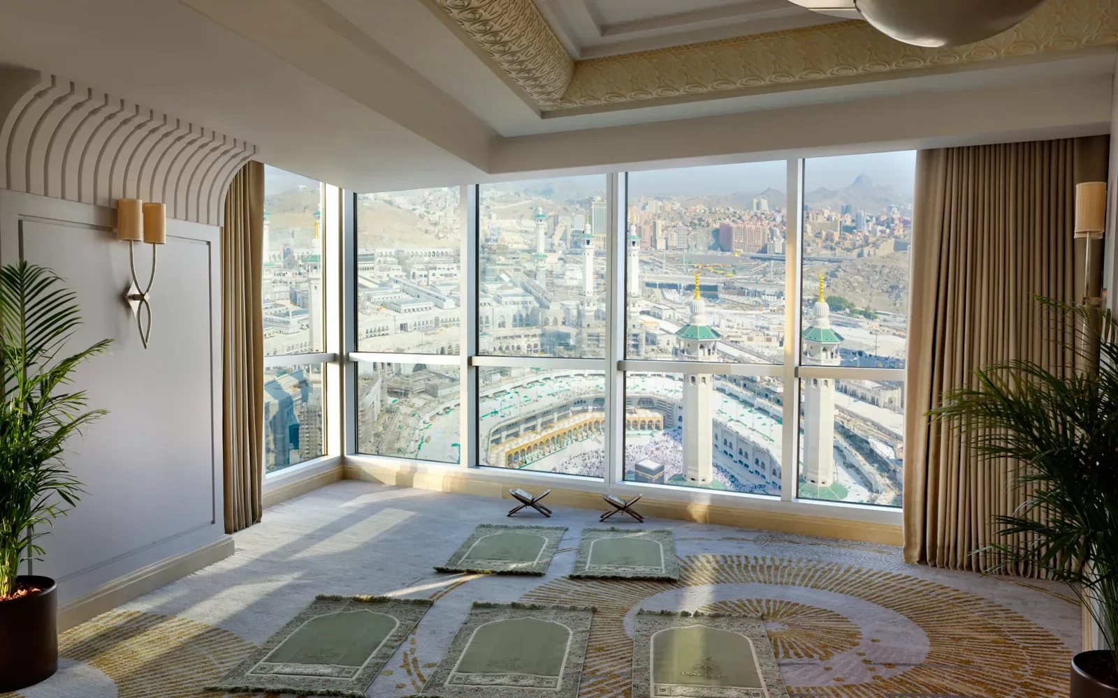 Raffles Makkah Palace suite