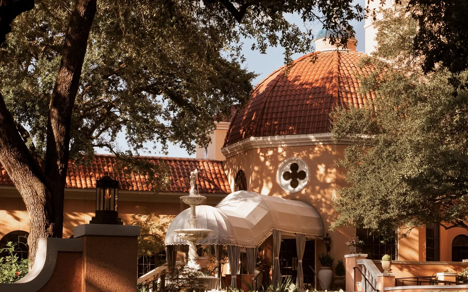 Rosewood Mansion on Turtle Creek in Dallas, TX, USA.
