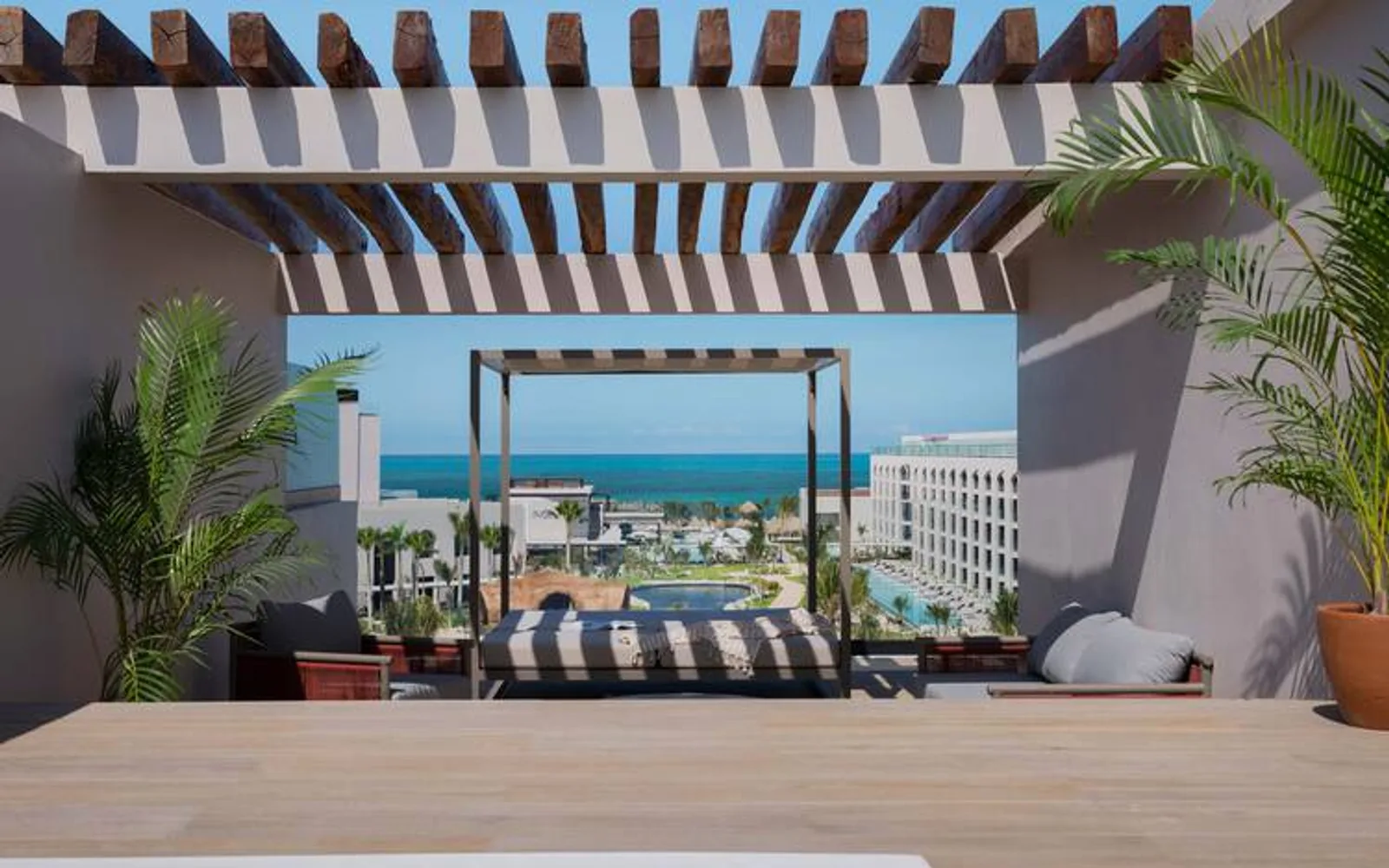Cancun hotels with jacuzzi in suites