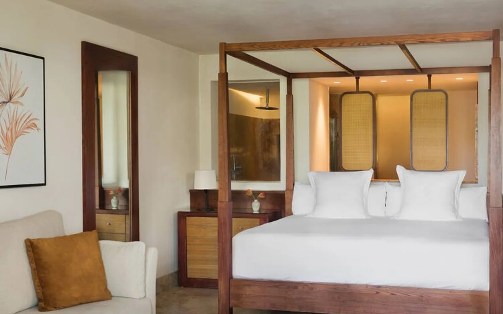 Jacuzzi Suite in Cancun Mexico